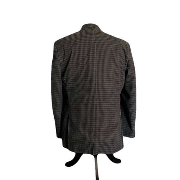 Calvin Klein 42R Gray Check Two Vent Two Button Suit - Picture 3 of 7